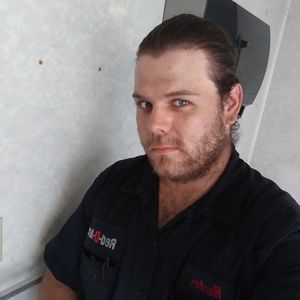 Meet your Posher, Hunter